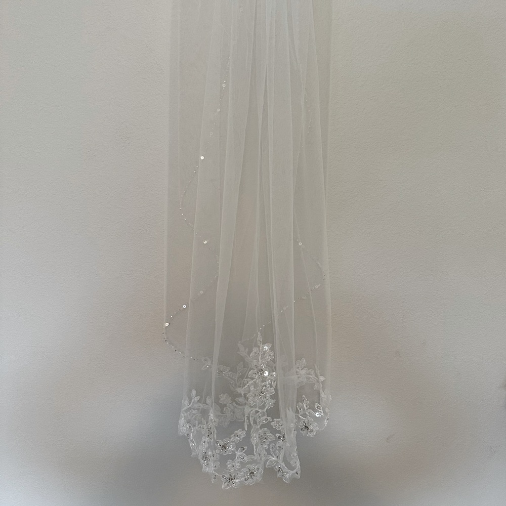 Lace Bridal Veil